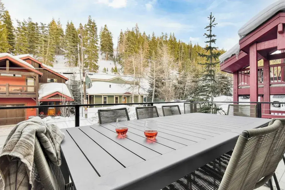 Webster by Avantstay Central Location w/ Hot Tub and Patio
