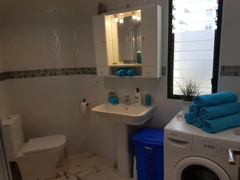 Apartment Casa Palmera only 150 meters to the beach, heated pool, wifi, SAT-TV, balcony with poolview