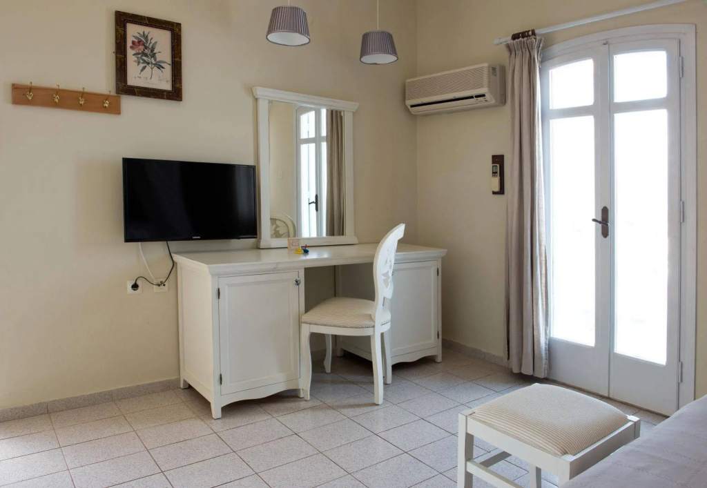 Adrakos Apartments (Adults Only)