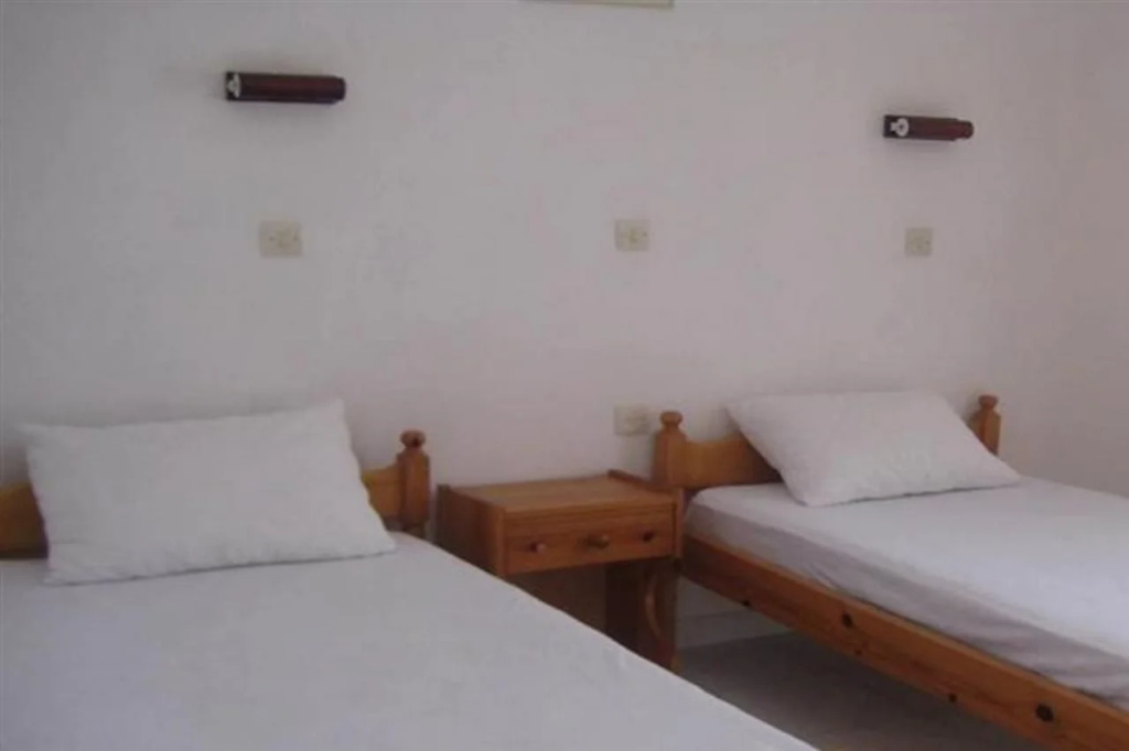 Asprokavos beach apartment and studio