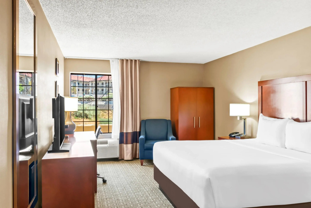 Comfort Inn Santa Fe South