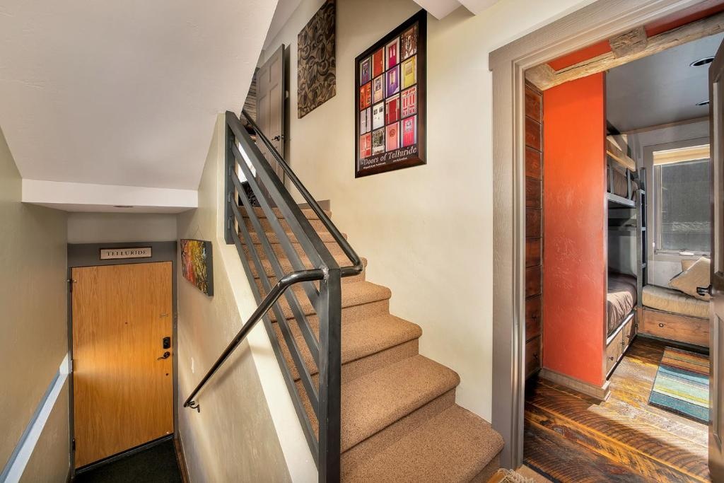 Telluride Lodge Unit 301 - A Lift-Side Condo