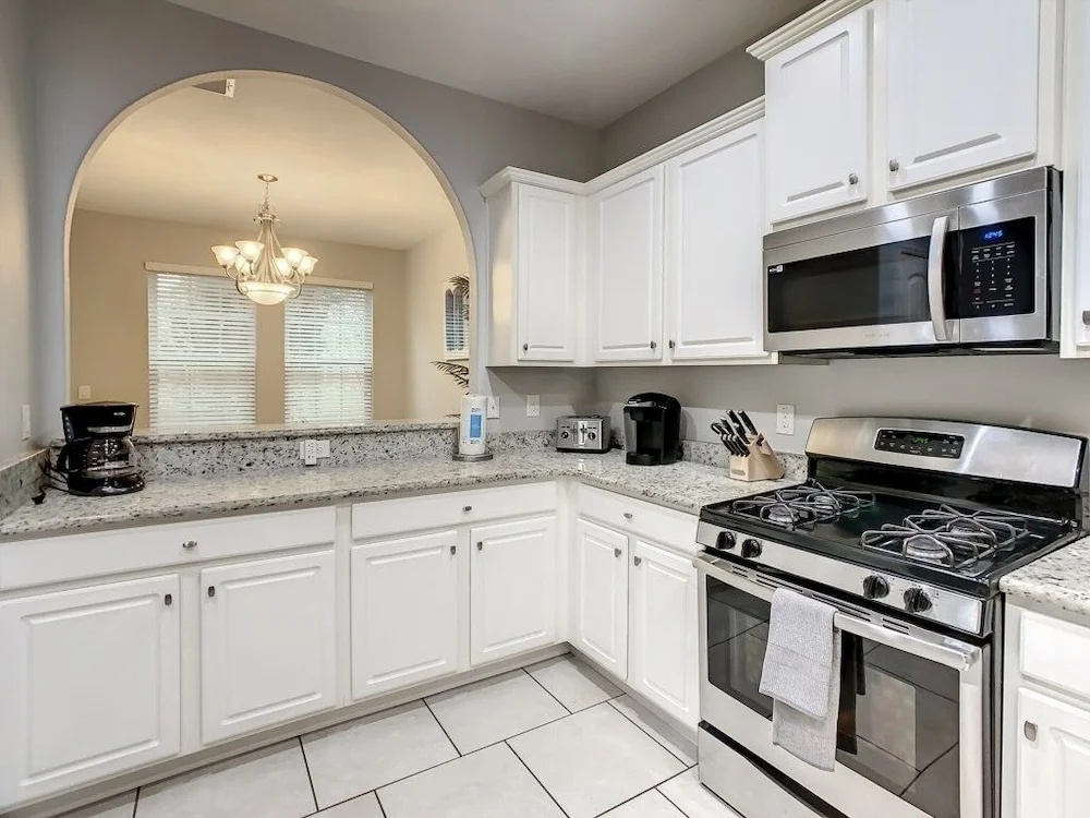 Fun, Games & Relaxation At Solterra Resort 6 Bedroom Home by Redawning