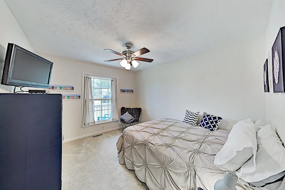 60413ave 3 Bedroom Home