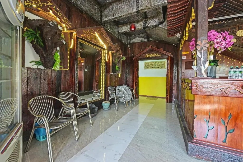 Super OYO Capital O 90659 Raintown Timbers Hotel