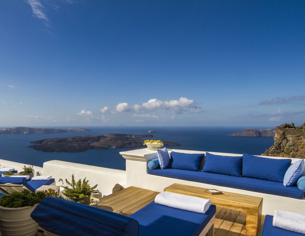 Iconic Santorini, a Boutique Cave Hotel by Sandglass
