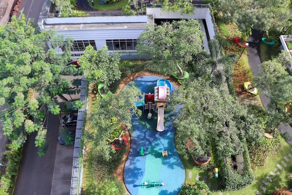 Relaxing 2Br Apartment At Scientia Residence