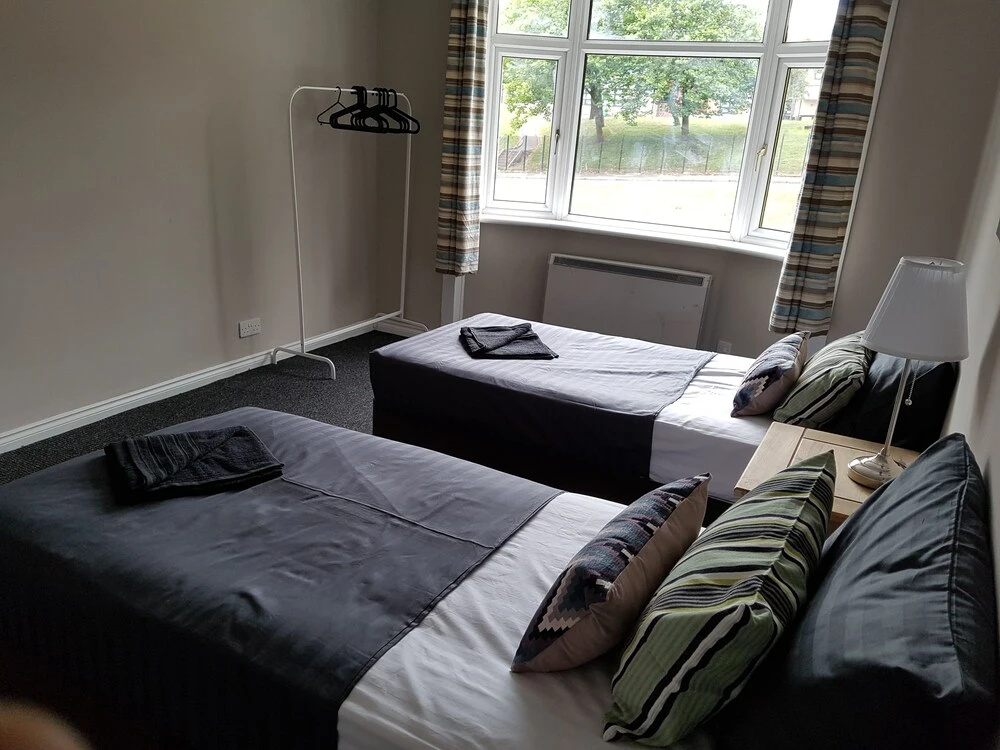 3 Bedroom Apartment Near King's Park