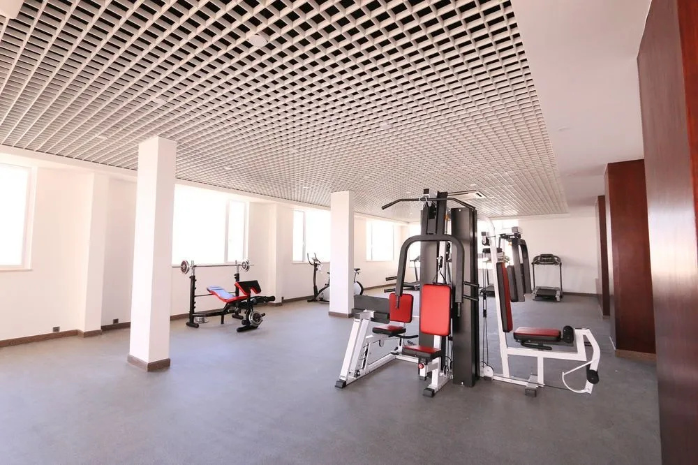 EASTLAND Hotel & Apartment