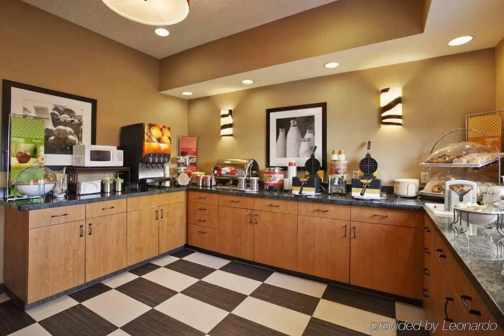 Hampton Inn Phoenix Midtown Downtown Area