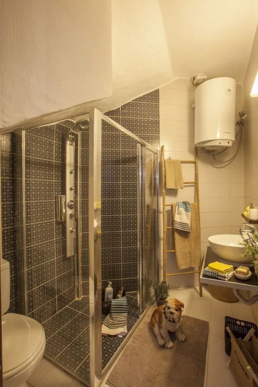 Rock Dandy Mountain House