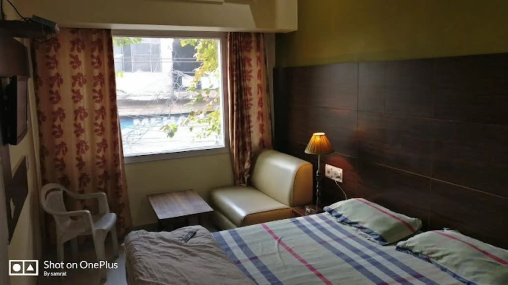 Samrat Hotel