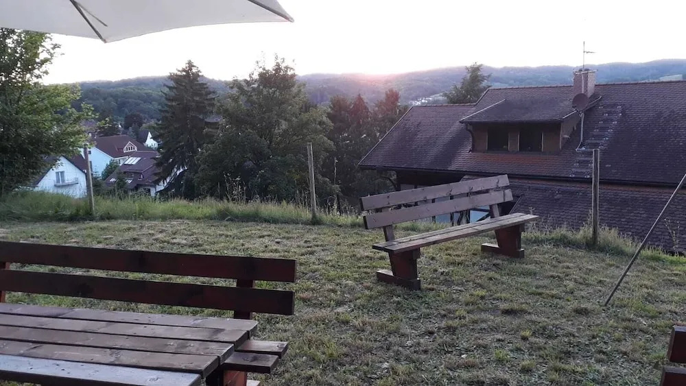Alter Hof