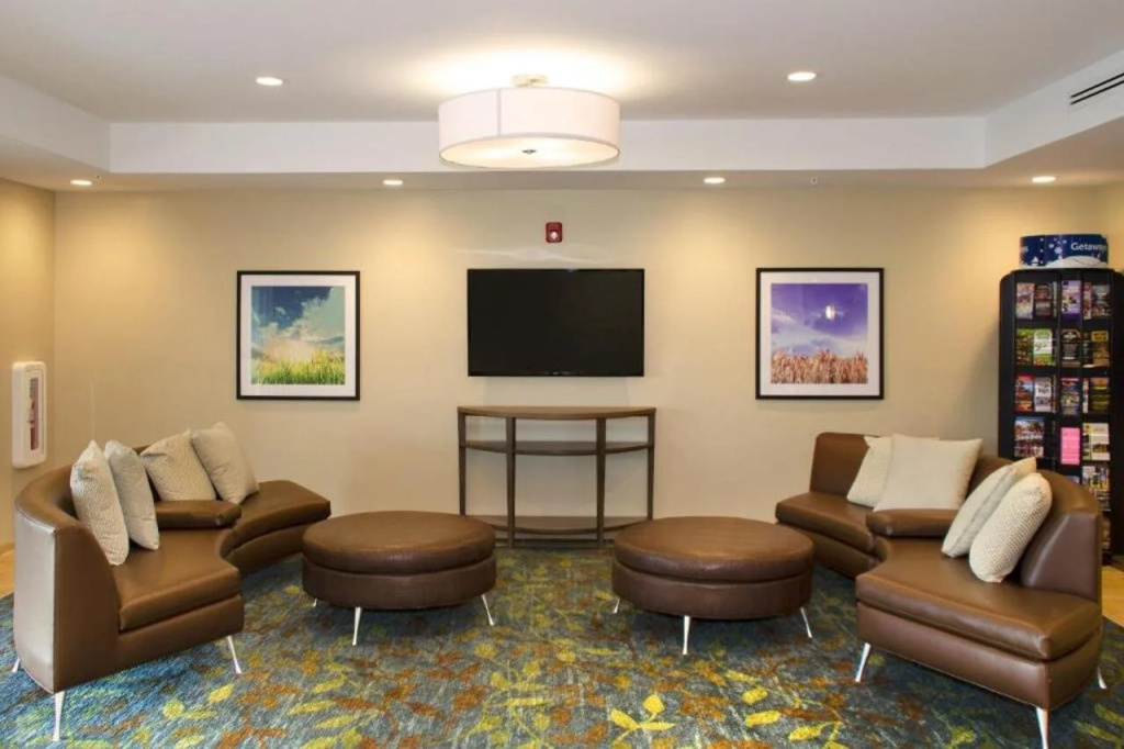 Candlewood Suites - Lancaster West by IHG