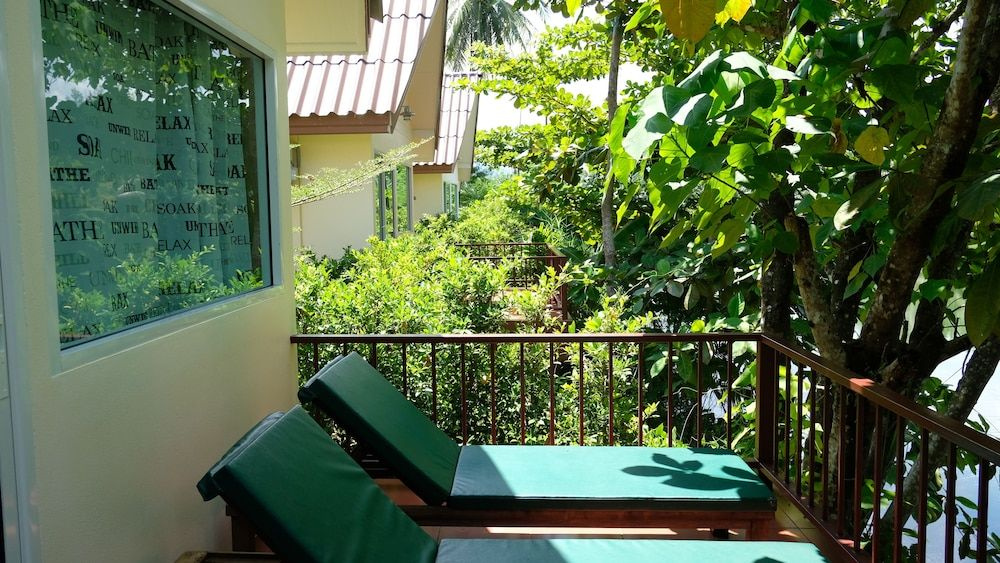 Khao Lak Golden Coconut Resort