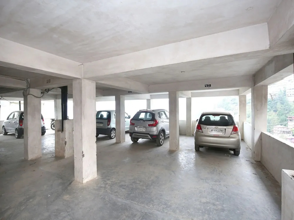 OYO 15381 Home Luxurious 3BHK City View Vikas Nagar