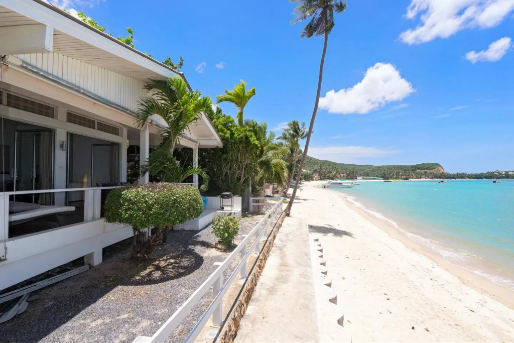 Ban Mok Talay - Beach Front Villa