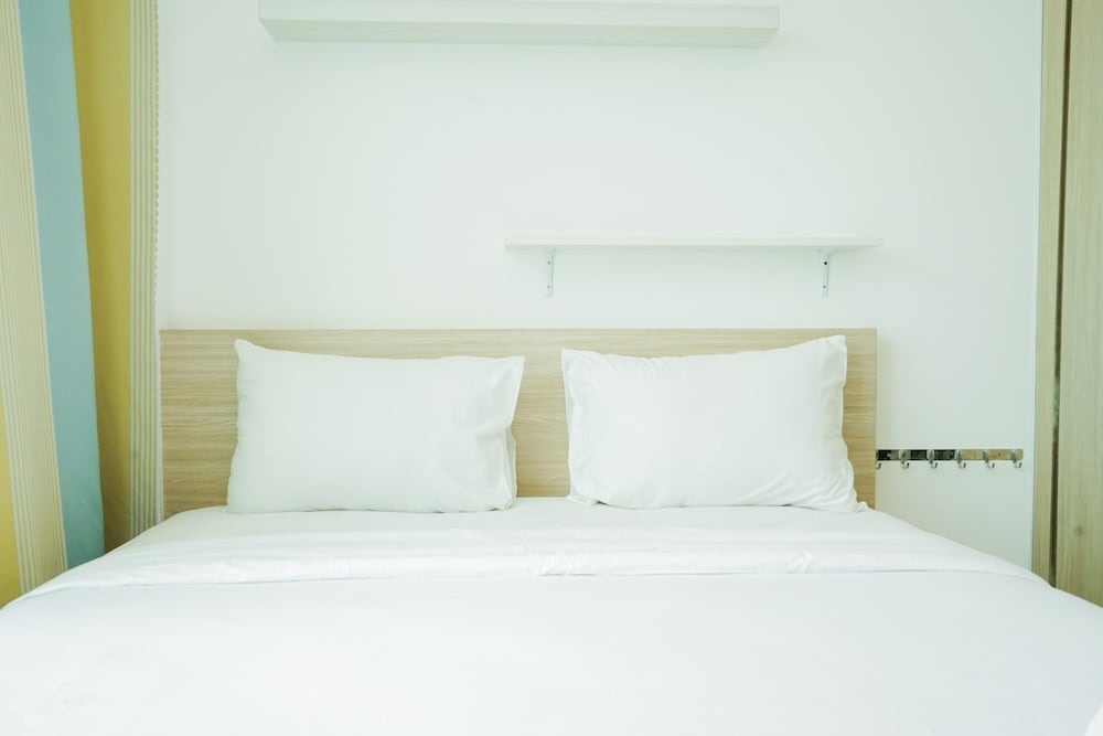 Cozy And Nice Studio Room Tree Park Bsd Apartment