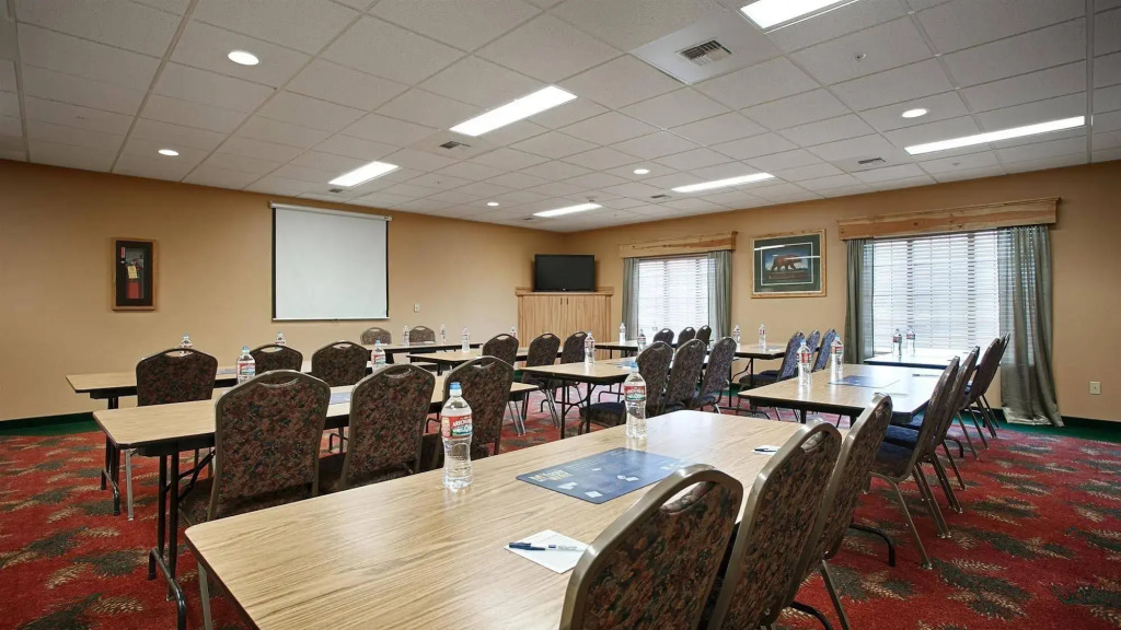 Best Western Yellowstone Crossing