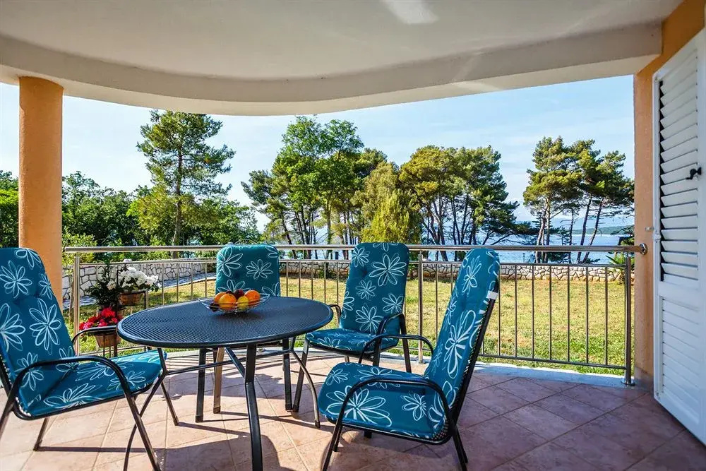Apartments Mare