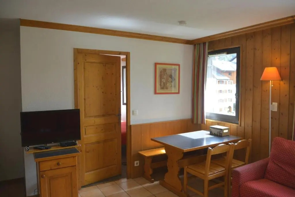 Appt 4 /5 pers - 3 min. centre ville