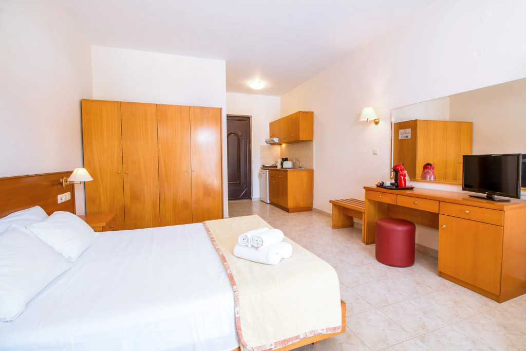 Stavros Melathron Studios