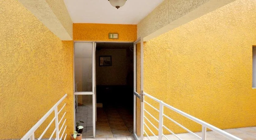Hotel De Carlos