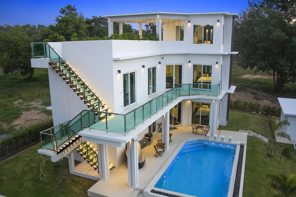 Green View Villas
