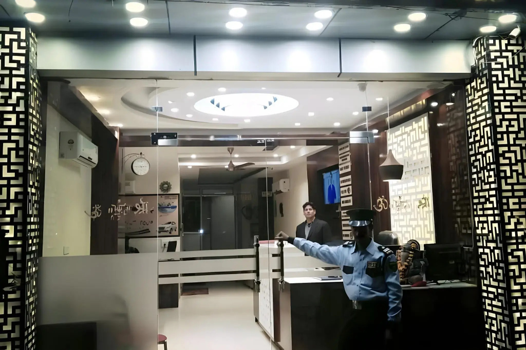 Fabhotel Shivdev International