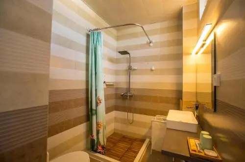 Xian Yun Ya Jv Guesthouse