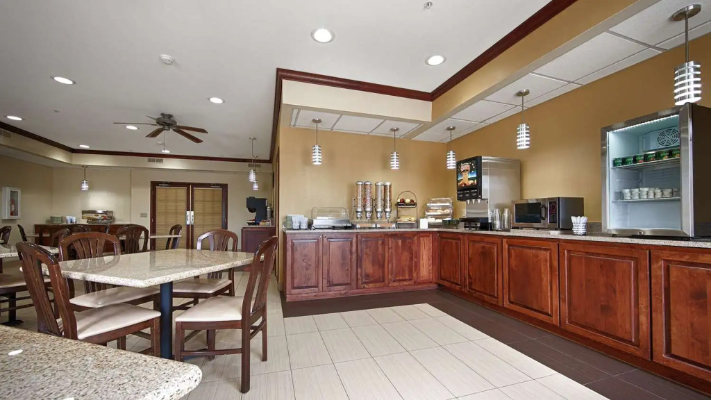 Best Western Geneseo Inn