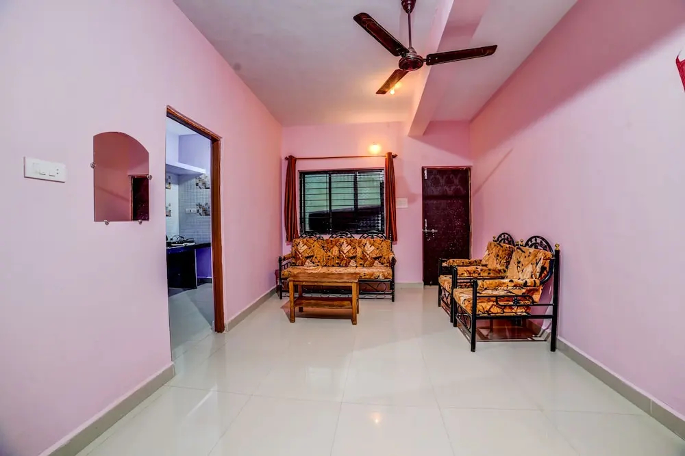 OYO 19870 Home Green View 1 BHK Mandrem