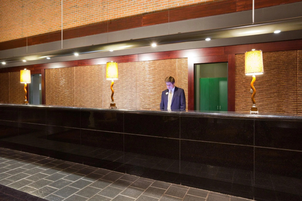 Crowne Plaza Minneapolis West by IHG