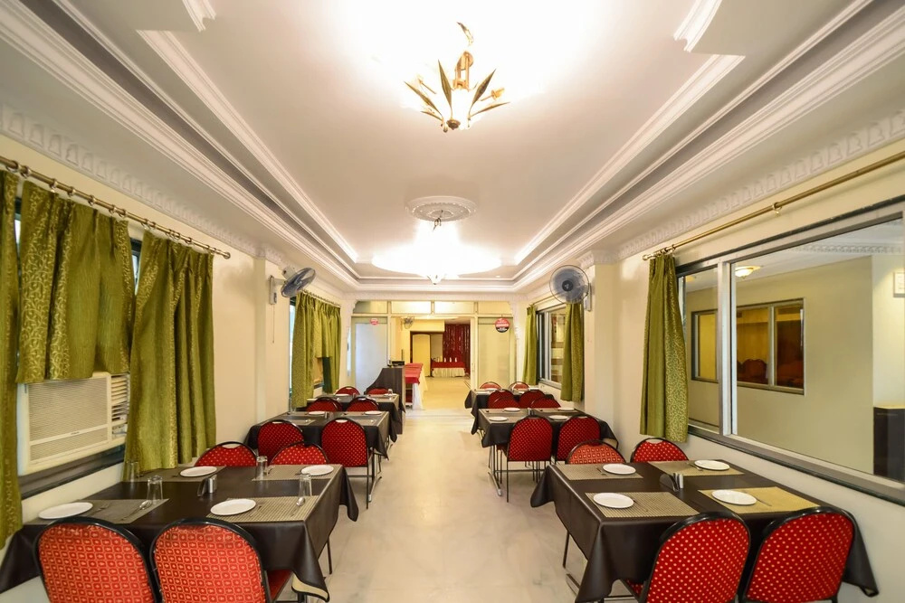 Capital O 7200 Hotel YKS