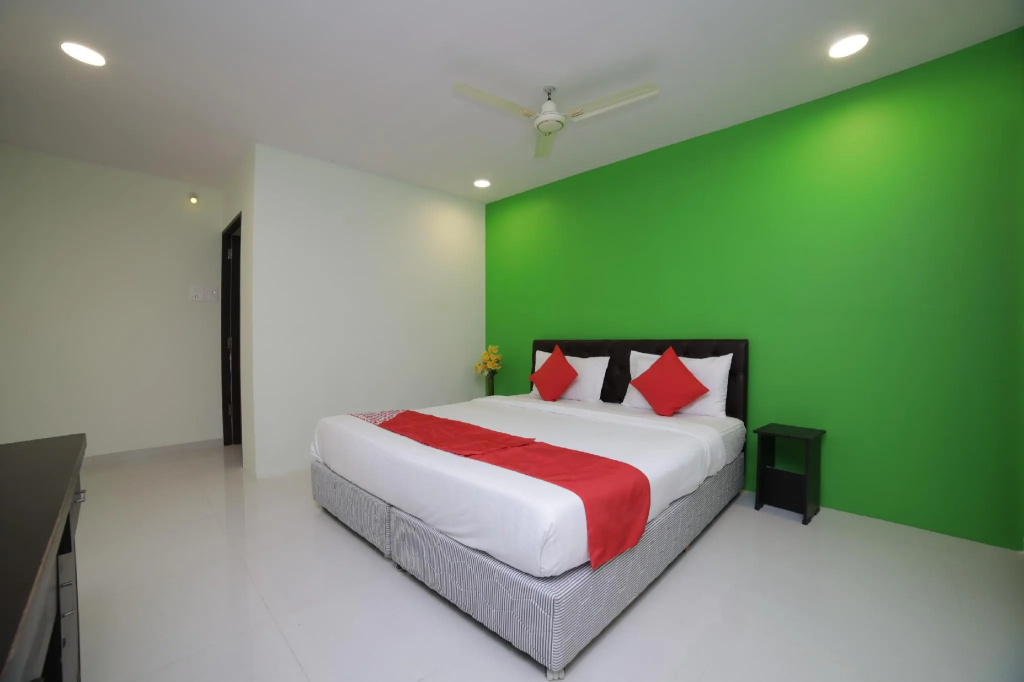 Itsy Hotels Carnival Inn