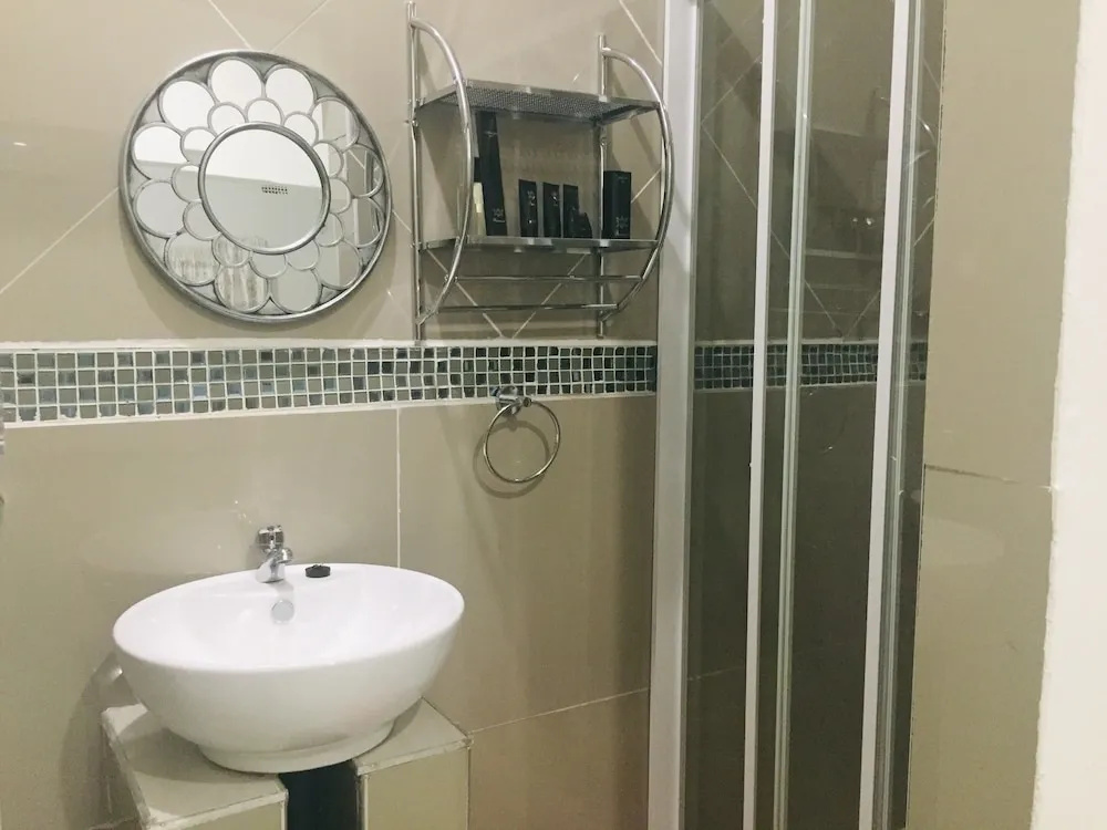 Sinesan Guesthouse
