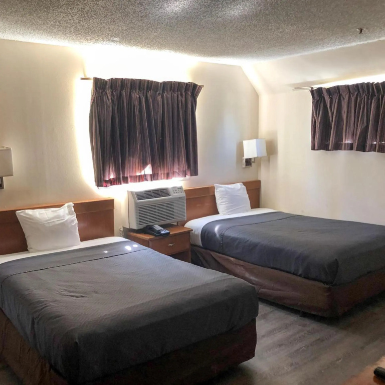 Motel 6-Jacksonville, FL - South