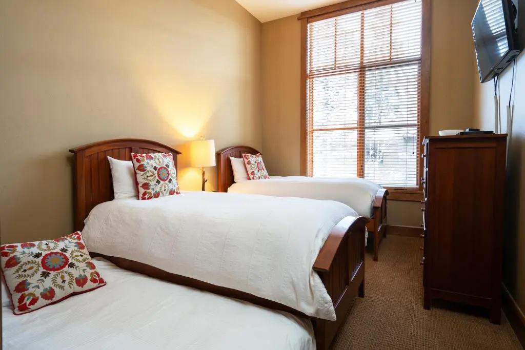 Family Friendly Residence in Village at Northstar! - Iron Horse North 105