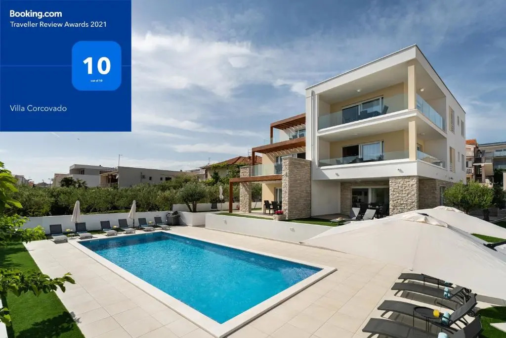 Apartments Corcovado