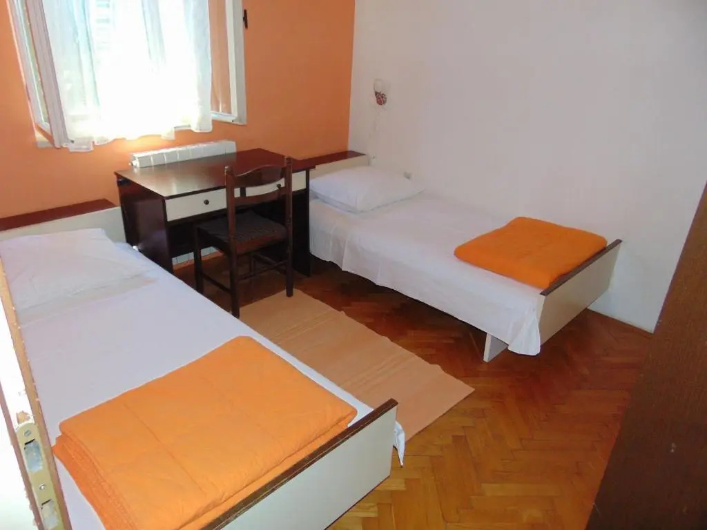 Apartment Fran - 20m from the sea