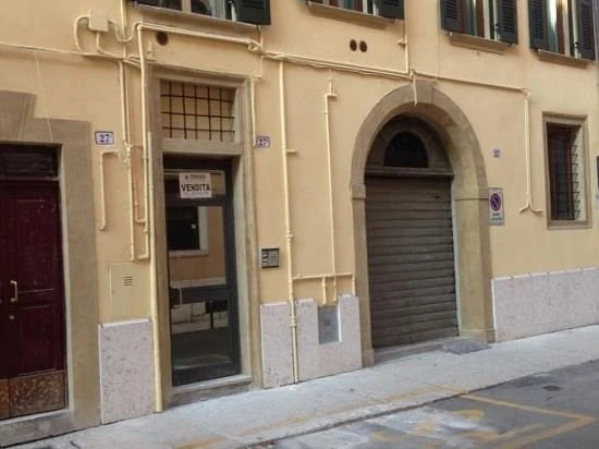 Residenza San Vitale 27 Suite Home