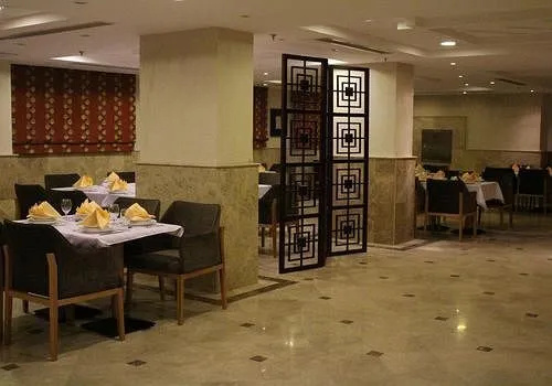Meral Hotel