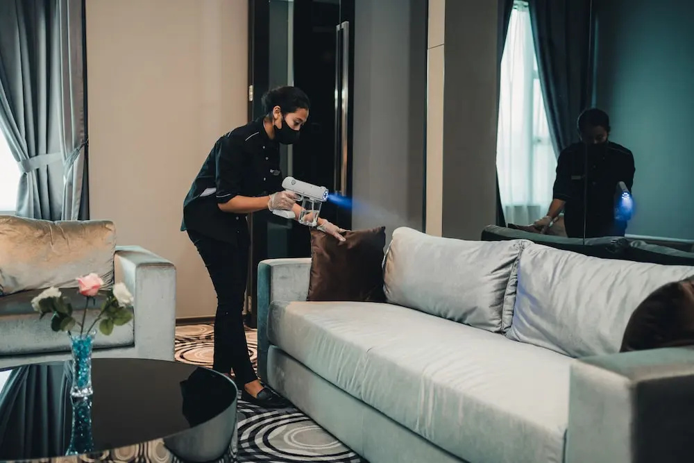 Le\venue Hotel
