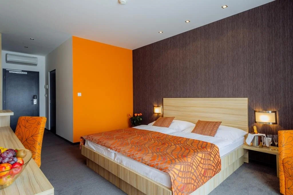 Hotel TENIS