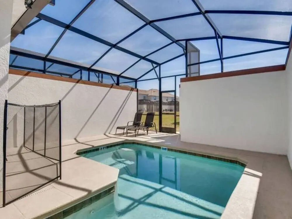 4812 RC Luxury 4 Bed Retreat With Private Pool