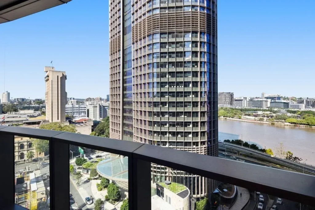Queen's Wharf Apartments