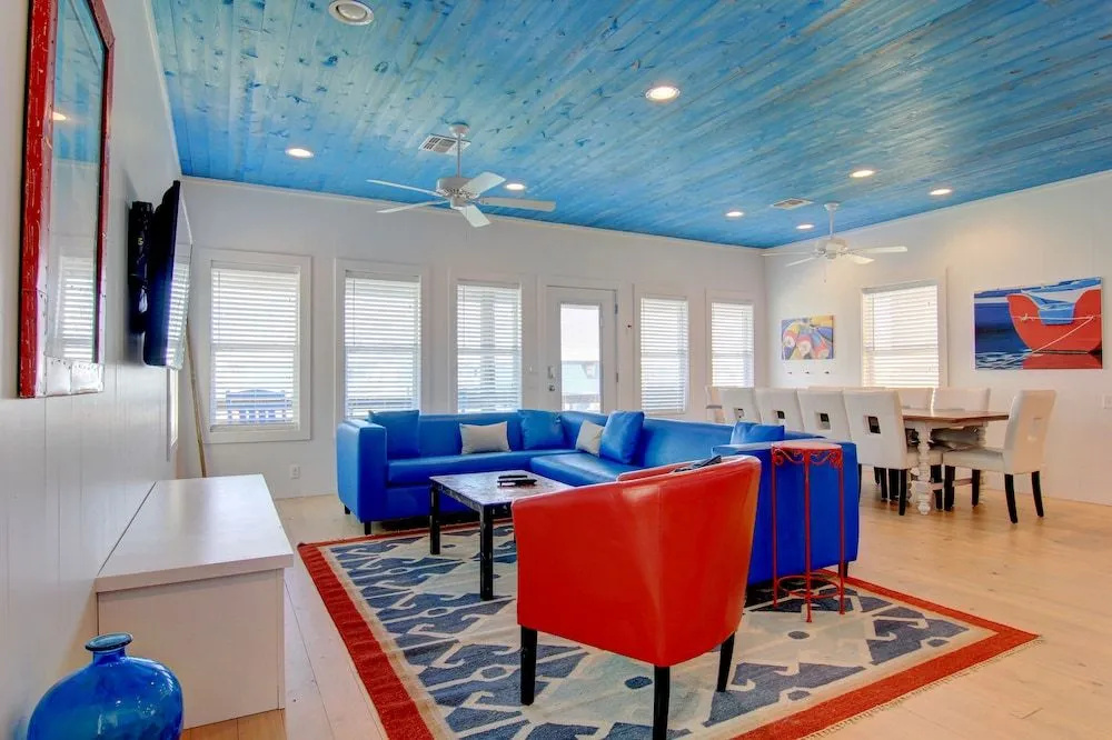 Cherry on Top Ov27 4 Bedrooms 3.5 Bathrooms Home
