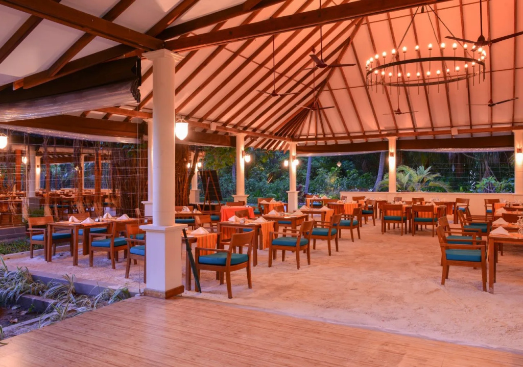 Adaaran Select Meedhupparu - with Dine around Premium All inclusive - 24 hours