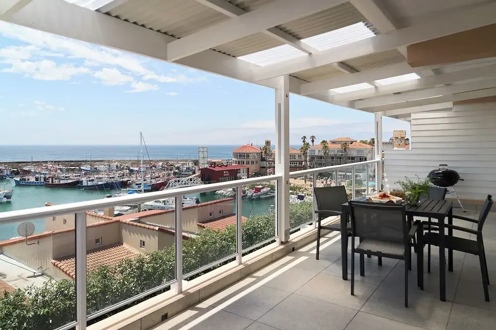 Harbour Club