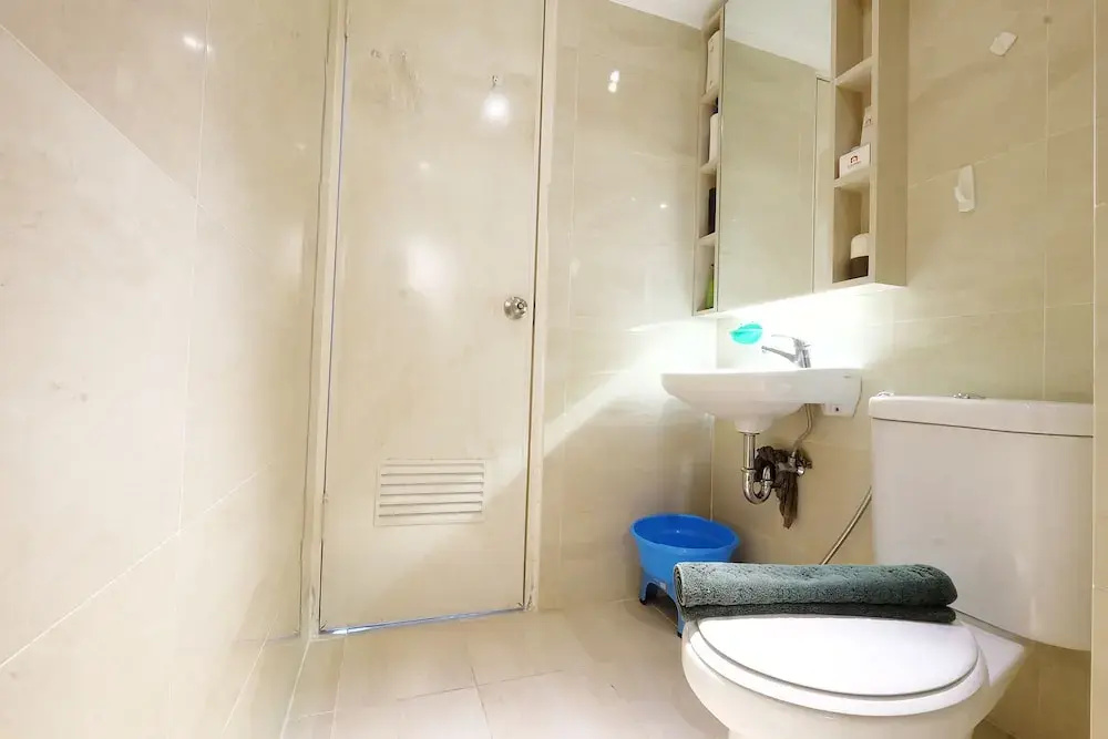 Fully Furnished and Homey Studio at Green Bay Pluit Apartment By Travelio
